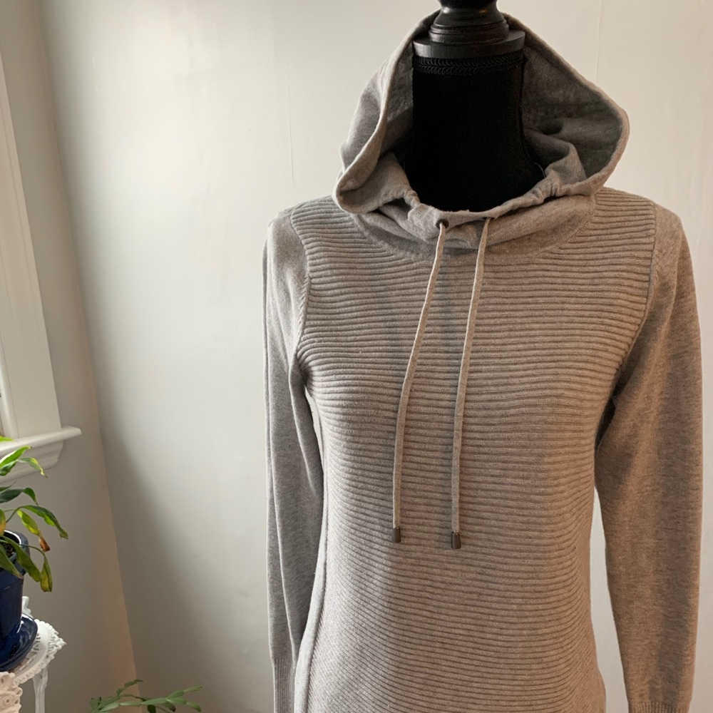 Hooded sweater tunic